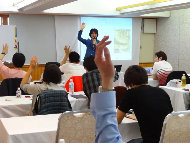 参加型で行われた過去のせき塾の講義風景